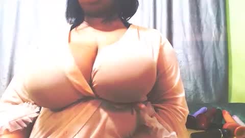 bustymaturestepmum online show from May 22, 6:33 am