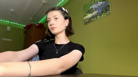 butyhoi online show from July 11, 3:45 pm
