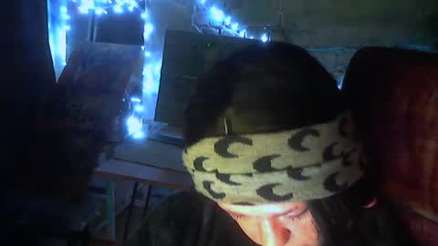Snapshot of butytoy chatting on February 8, 2:36 am butytoy online show from February 8, 2:36 am