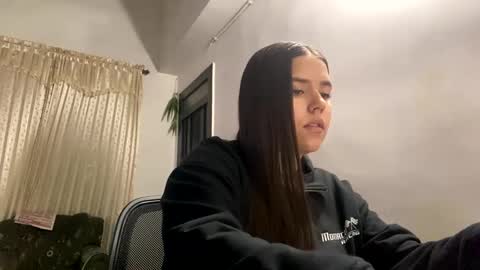 bymichel online show from September 29, 4:39 am