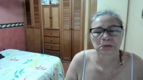 caarlaa_69 online show from January 26, 10:02 am