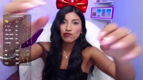 Snapshot of cailee_mansour chatting on October 17, 10:24 pm Cailee online show from October 17, 10:24 pm