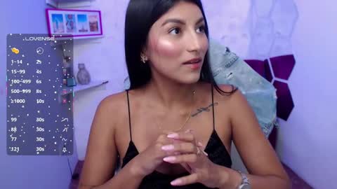 Snapshot of cailee_mansour chatting on October 7, 10:25 pm Cailee online show from October 7, 10:25 pm