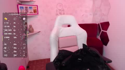 Snapshot of cailee_mansour chatting on September 17, 9:02 pm Cailee online show from September 17, 9:02 pm