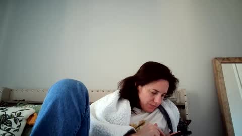 Caitie Citrine online show from December 3, 7:11 pm