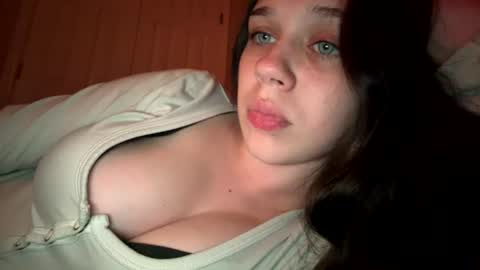 caitlynjinxx online show from July 20, 4:48 am