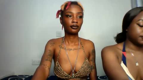 Snapshot of calin_3 chatting on September 26, 5:16 am calin online show from September 26, 5:16 am