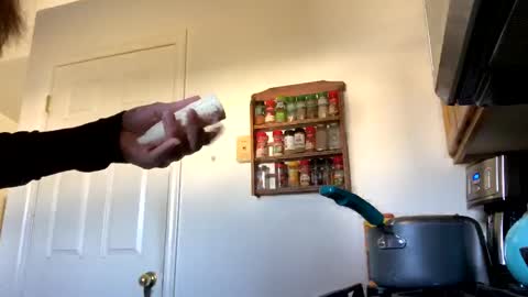 Snapshot of calishop1 chatting on December 6, 5:33 pm calishop1 online show from December 6, 5:33 pm