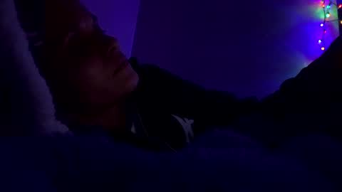 Snapshot of calishop1 chatting on February 10, 4:08 am calishop1 online show from February 10, 4:08 am