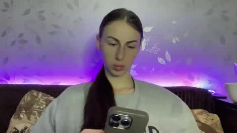 Snapshot of call_me_dad_ chatting on January 18, 7:58 pm Anna online show from January 18, 7:58 pm