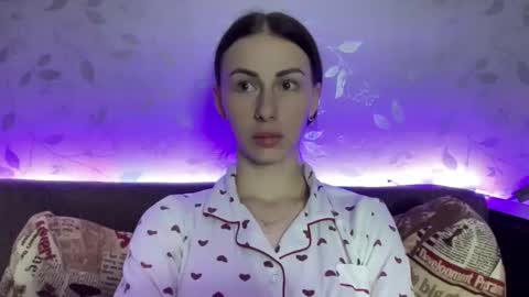 Snapshot of call_me_dad_ chatting on March 6, 9:09 pm Anna online show from March 6, 9:09 pm