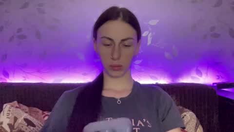 Snapshot of call_me_dad_ chatting on February 26, 9:39 pm Anna online show from February 26, 9:39 pm