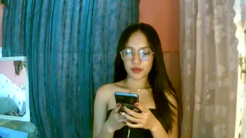 Freya online show from November 23, 11:01 am