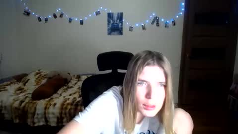 callmesweett online show from June 4, 10:03 pm