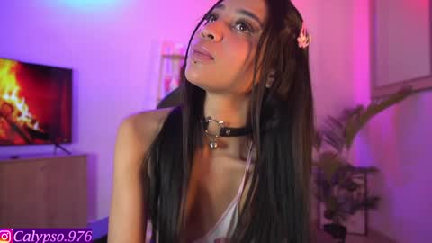 Calypso and Kayla online show from February 7, 6:13 pm