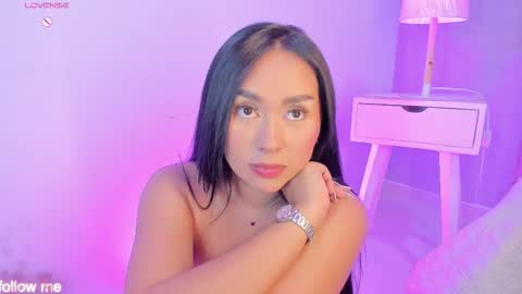 Camelia Smith online show from October 25, 4:09 am