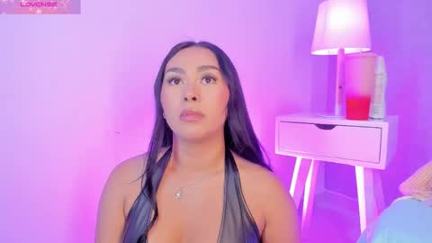 Camelia Smith online show from December 3, 3:09 am