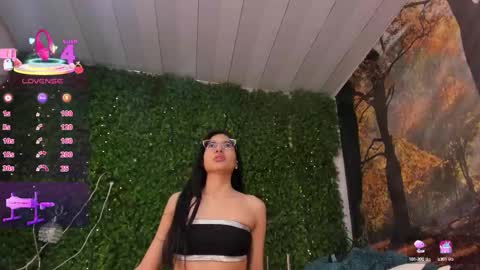 Snapshot of cameron_cutee chatting on February 13, 3:24 pm Cameron Cutee online show from February 13, 3:24 pm