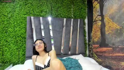 Snapshot of cameron_cutee chatting on February 9, 7:19 pm Cameron Cutee online show from February 9, 7:19 pm