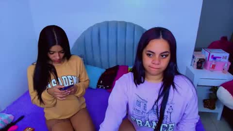 CAMI online show from October 29, 2:42 pm