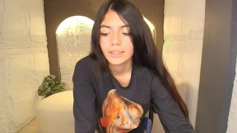 Cami  online show from November 24, 10:45 pm