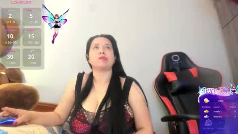 cami online show from May 4, 1:53 am