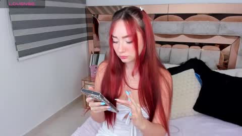 Snapshot of cami_lovers1 chatting on February 5, 12:31 am camii online show from February 5, 12:31 am