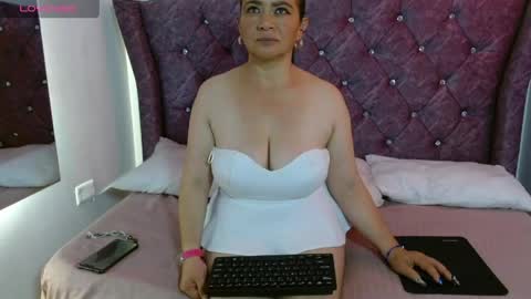 CAMI online show from June 3, 2:33 pm