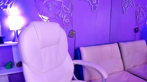 Camila Osorio online show from January 14, 10:48 pm