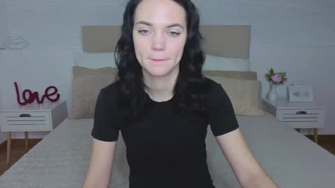 Camila online show from November 25, 10:54 pm