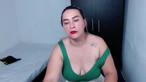 camila online show from December 15, 3:50 pm