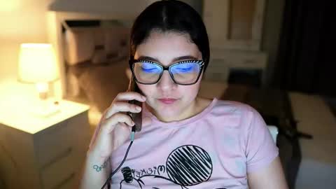 Camila buitrago online show from January 18, 12:07 am