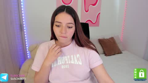  C A M I  online show from January 15, 9:41 pm