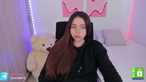  C A M I  online show from February 27, 9:58 pm