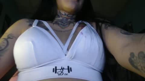 camila_love14 online show from February 26, 11:04 pm