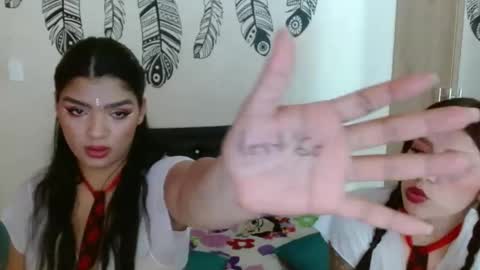 Snapshot of camila_meza chatting on February 27, 2:43 pm camila_meza online show from February 27, 2:43 pm