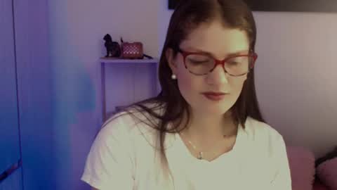 Camila ventura online show from May 31, 12:33 pm