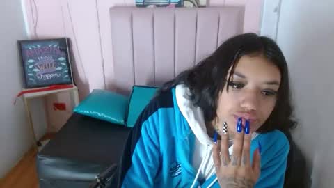 camila_williiamsres online show from May 24, 3:49 am