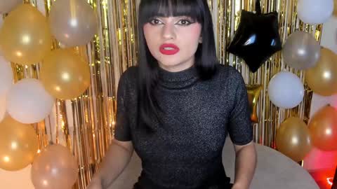 Snapshot of camilaandrade_ chatting on December 31, 11:31 am Cami online show from December 31, 11:31 am