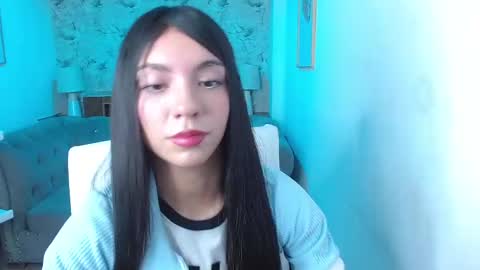 Snapshot of camilah_tk chatting on February 6, 1:32 pm Cami online show from February 6, 1:32 pm