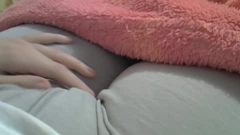 flash 50 tokens BIG CLIT  tits pussy. masturbation big clit 150 tokens fingers inside pussy 1000 tk  pump big clit 300 tk online show from June 20, 7:50 pm