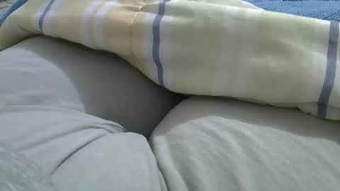 flash 50 tokens BIG CLIT  tits pussy. masturbation big clit 150 tokens fingers inside pussy 1000 tk  pump big clit 300 tk online show from October 19, 11:40 pm