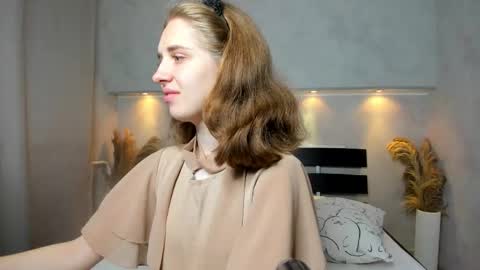 Snapshot of camilla_kelly chatting on September 15, 12:41 am Camilla online show from September 15, 12:41 am