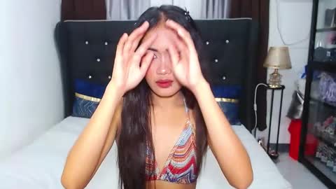 Snapshot of camilla_morena chatting on March 1, 2:04 am camilla_morena online show from March 1, 2:04 am