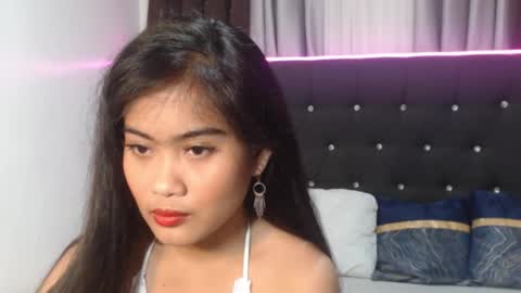 Snapshot of camilla_morena chatting on September 24, 5:06 am camilla_morena online show from September 24, 5:06 am