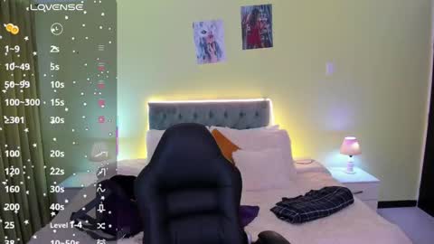 Camille online show from October 8, 12:20 pm