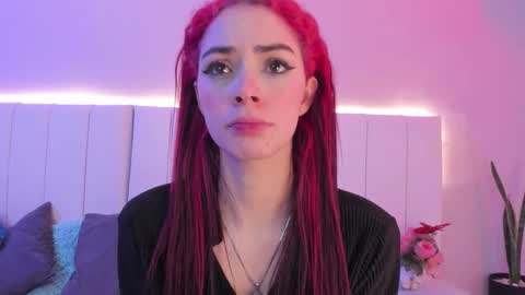 C A M I L L E N    Help me get to the top online show from November 18, 10:44 pm