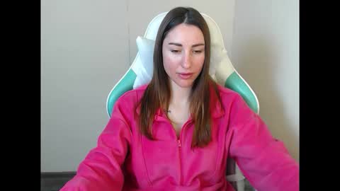 cammila horn online show from March 2, 7:15 am