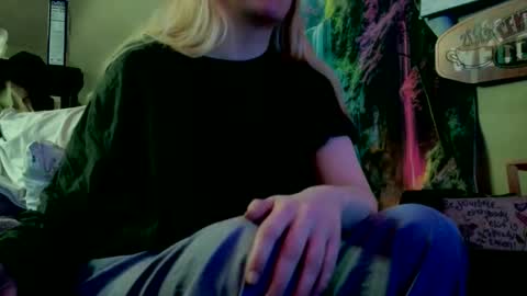 Candi online show from March 17, 4:55 pm