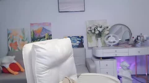 candy8998 online show from November 13, 11:37 pm